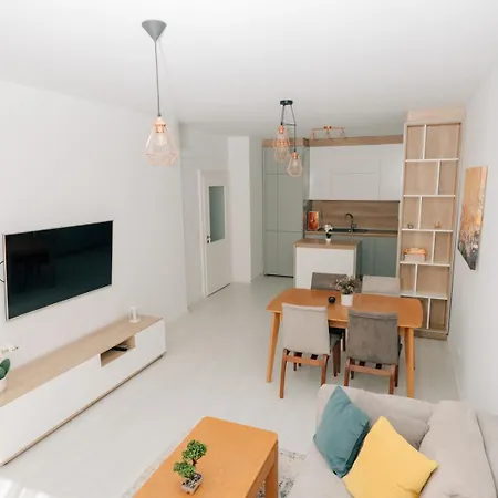 Grand Karavel - Luxury 1br + Parking * Warna