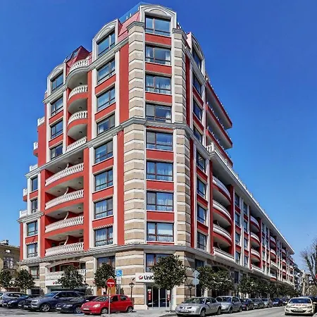 Apartmán Grand Karavel - Luxury 1br + Parking Varna