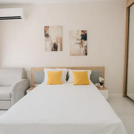 Apartmán Grand Karavel - Luxury 1br + Parking Varna