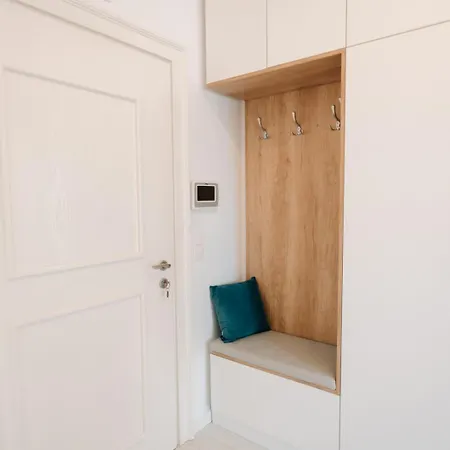 Grand Karavel - Luxury 1br + Parking *