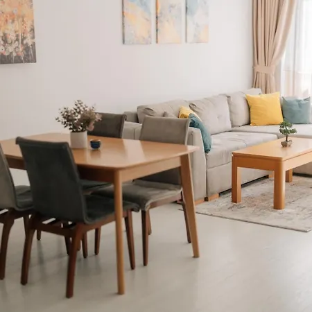 Grand Karavel - Luxury 1br + Parking Apartmán *