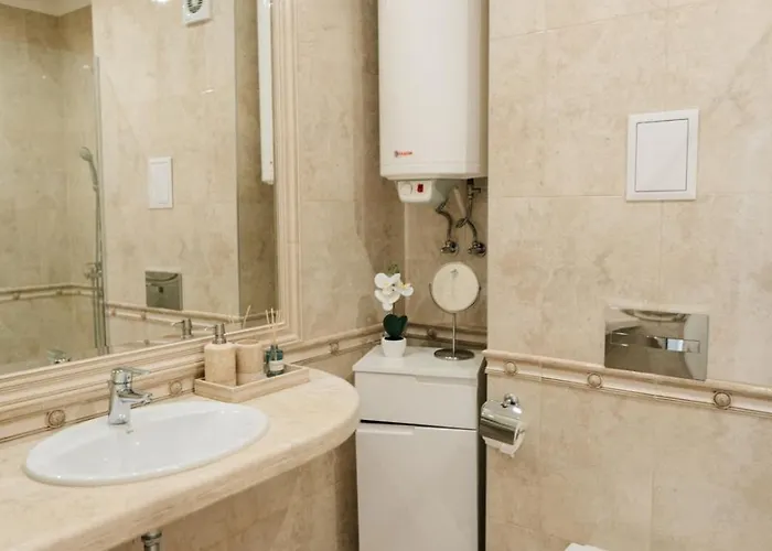 Grand Karavel - Luxury 1br + Parking アパート