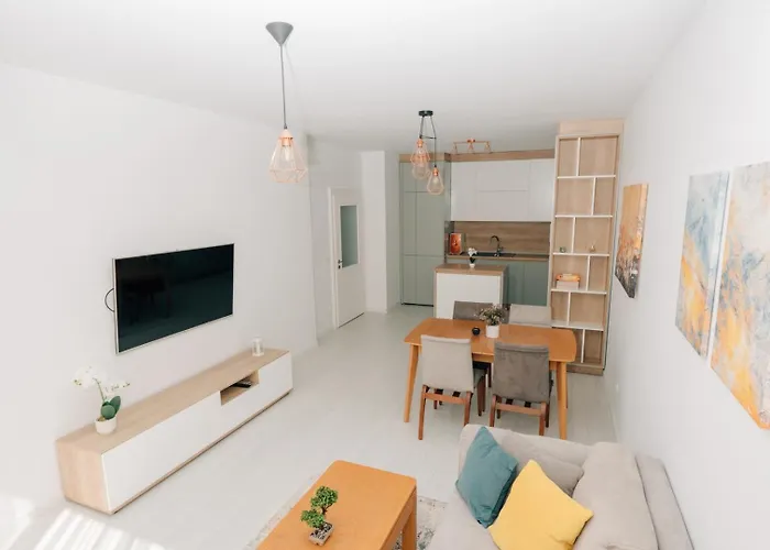Grand Karavel - Luxury 1br + Parking * ヴァルナ